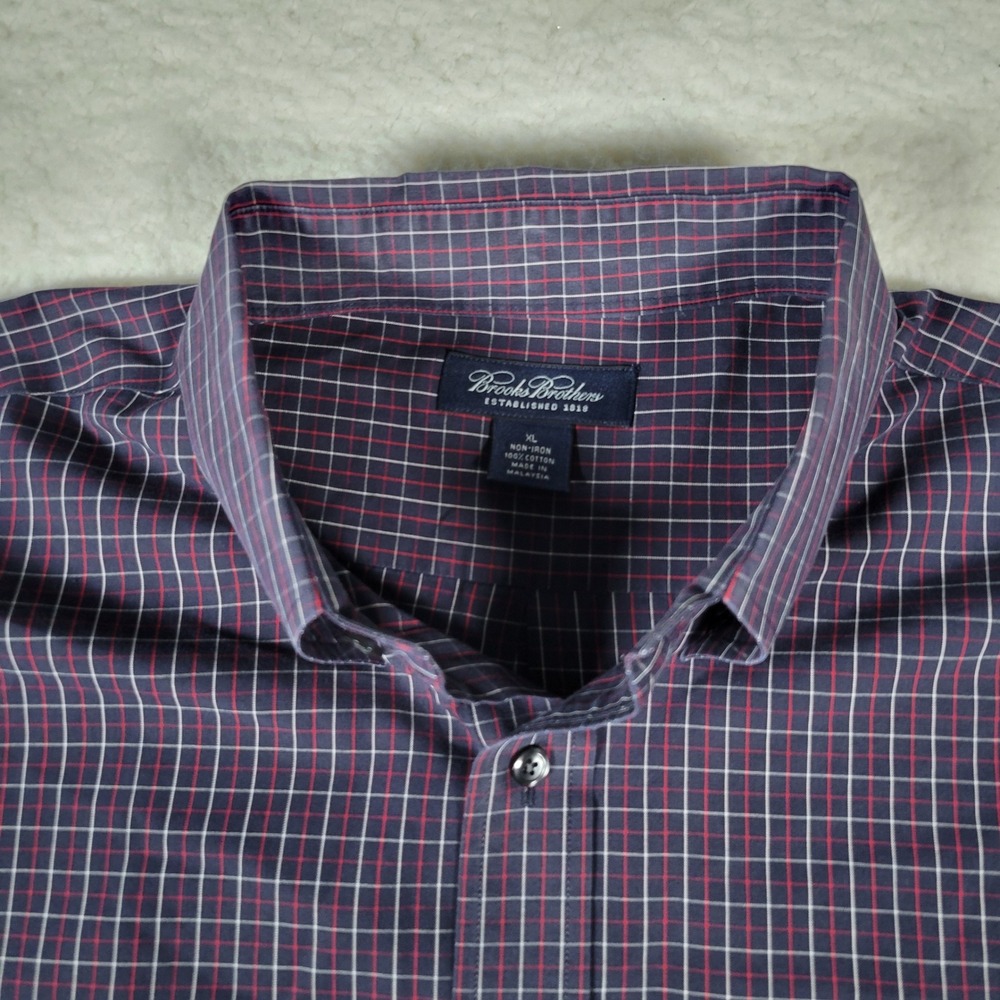 Brooks Brothers Shirt Mens XL Navy Blue Red Plaid Non-Iron Cotton Button Down